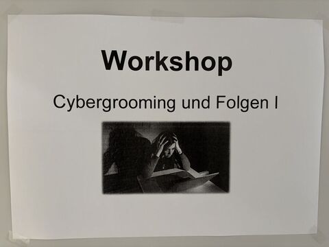 05_Cybergrooming.jpg