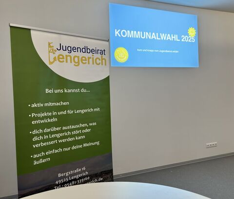 01_Poltik_zum_Anfassen_-_Demokratiebildung_in_der_Schule.jpg